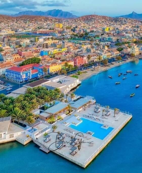 Lovely Apartment In Mindelo City Center Εξωτερικό φωτογραφία